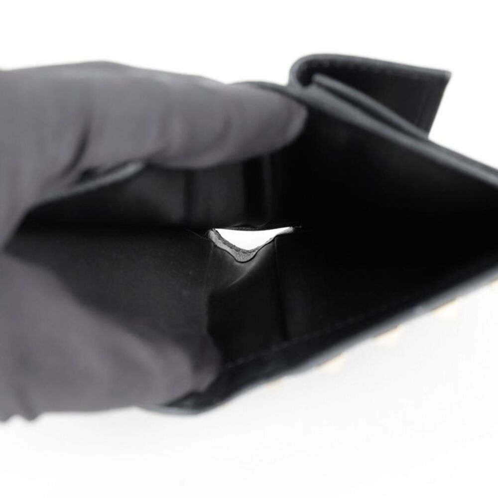 Rockstud Wallet - Picture 10 of 10
